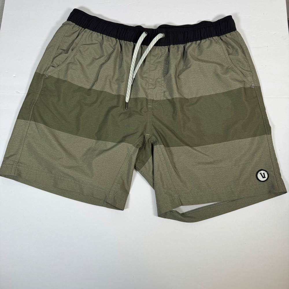 Vuori Banks Shorts Mens XL Olive Green Striped Athletic Board Shorts 7.5 Inseam